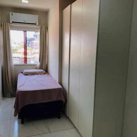 Inteiro 3 Camas Ap305 Fortaleza (Ceara)